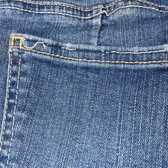 Torrid Premium Bombshell Skinny Stretch Denim Casual Comfy Summer Jean Shorts - Picture 12 of 13